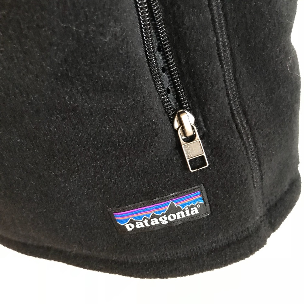 NWT- Women’s Patagonia fleece vest Size L